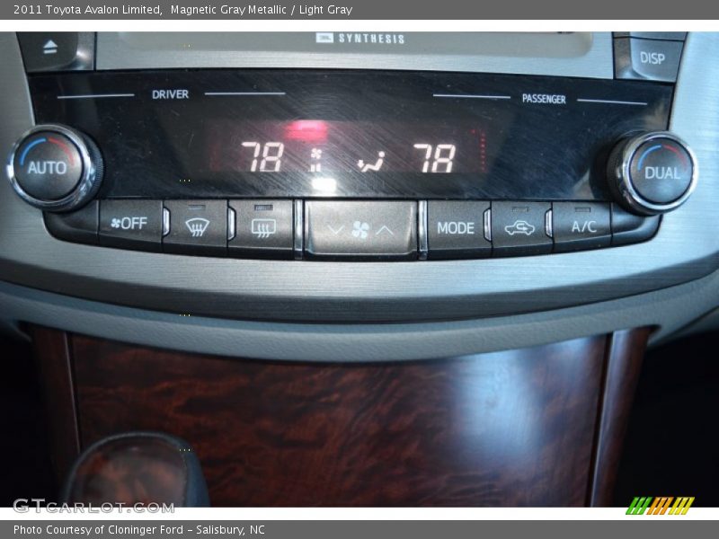 Magnetic Gray Metallic / Light Gray 2011 Toyota Avalon Limited