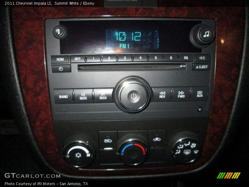 Summit White / Ebony 2011 Chevrolet Impala LS