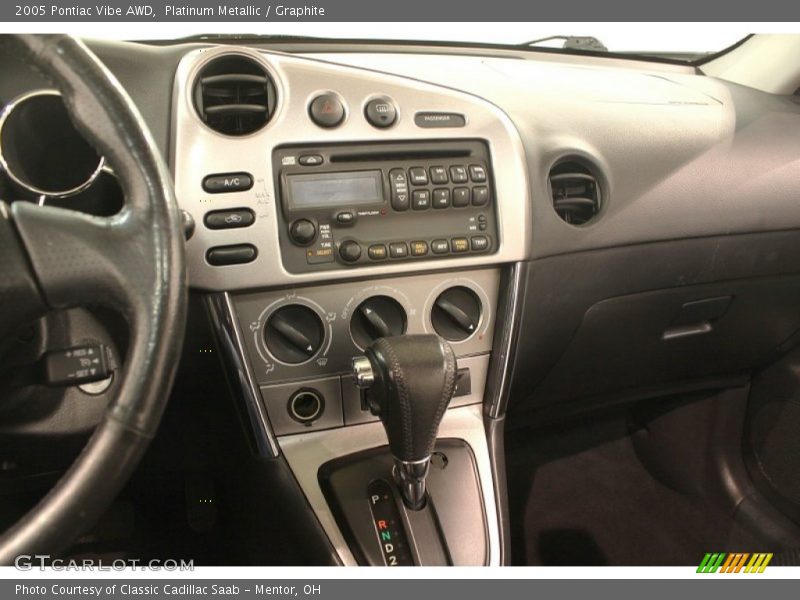 Controls of 2005 Vibe AWD