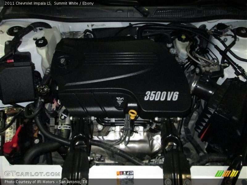 Summit White / Ebony 2011 Chevrolet Impala LS