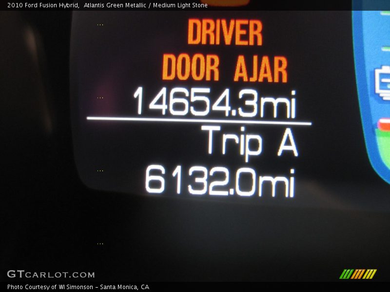 Atlantis Green Metallic / Medium Light Stone 2010 Ford Fusion Hybrid