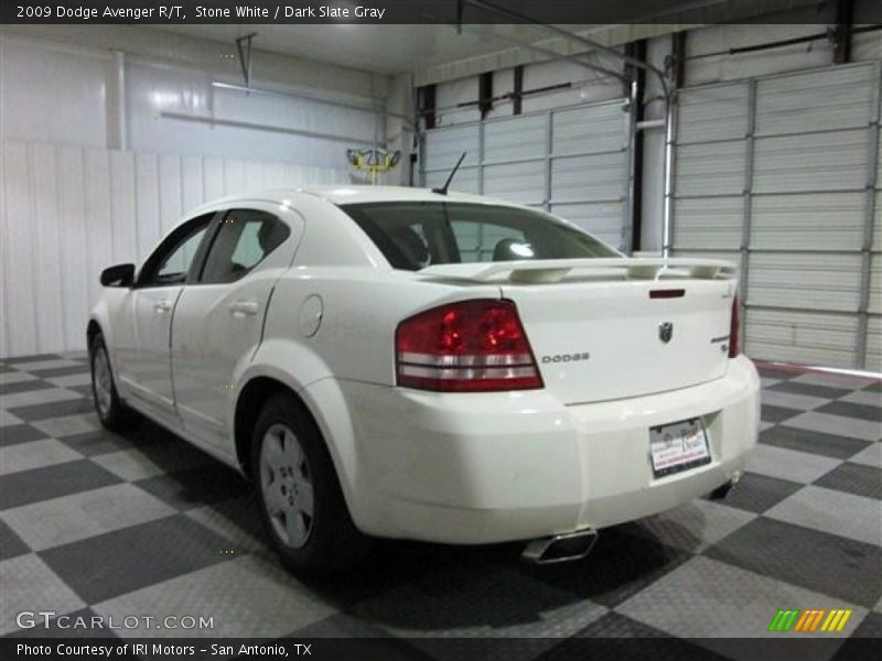 Stone White / Dark Slate Gray 2009 Dodge Avenger R/T