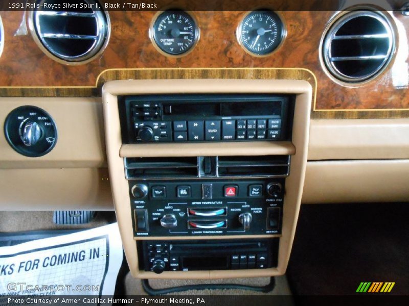 Controls of 1991 Silver Spur II 