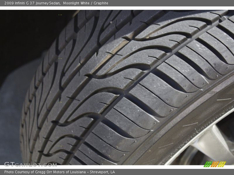 Moonlight White / Graphite 2009 Infiniti G 37 Journey Sedan