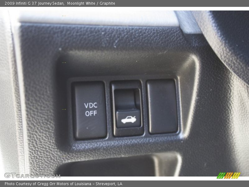 Moonlight White / Graphite 2009 Infiniti G 37 Journey Sedan