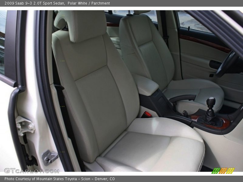 Polar White / Parchment 2009 Saab 9-3 2.0T Sport Sedan