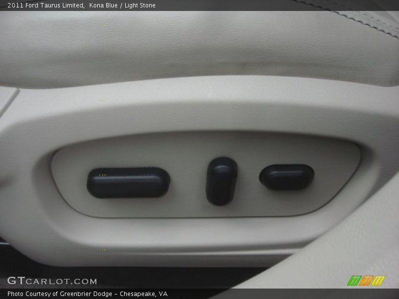 Kona Blue / Light Stone 2011 Ford Taurus Limited