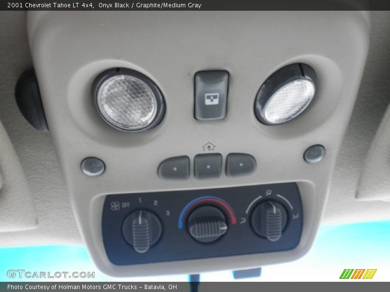 Onyx Black / Graphite/Medium Gray 2001 Chevrolet Tahoe LT 4x4