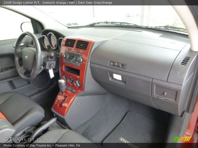 Dashboard of 2008 Caliber R/T