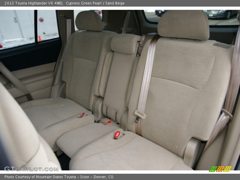 Cypress Green Pearl / Sand Beige 2013 Toyota Highlander V6 4WD