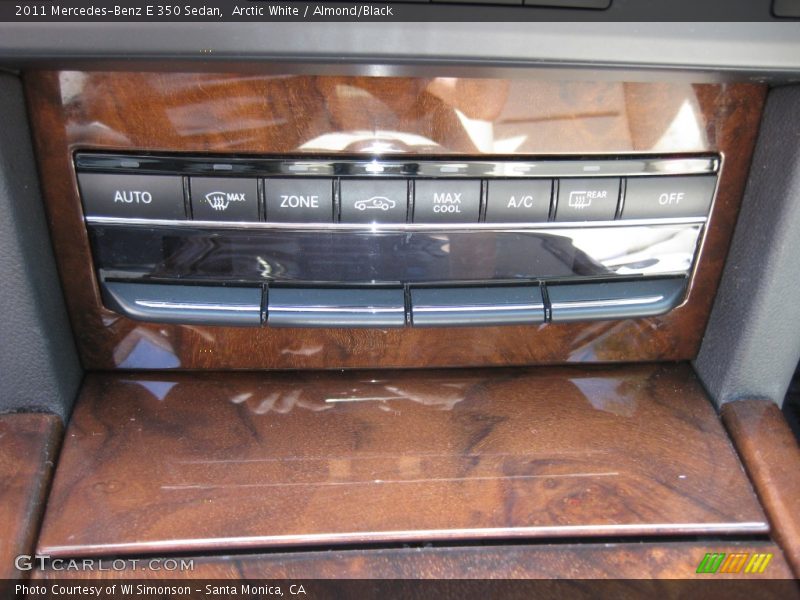 Arctic White / Almond/Black 2011 Mercedes-Benz E 350 Sedan