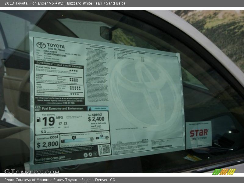 Blizzard White Pearl / Sand Beige 2013 Toyota Highlander V6 4WD