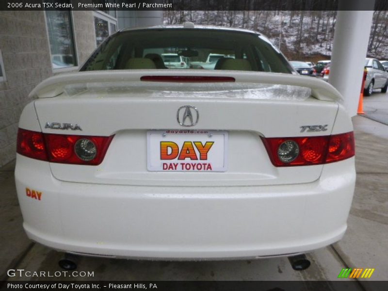 Premium White Pearl / Parchment 2006 Acura TSX Sedan
