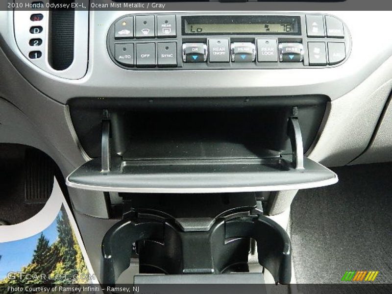 Ocean Mist Metallic / Gray 2010 Honda Odyssey EX-L