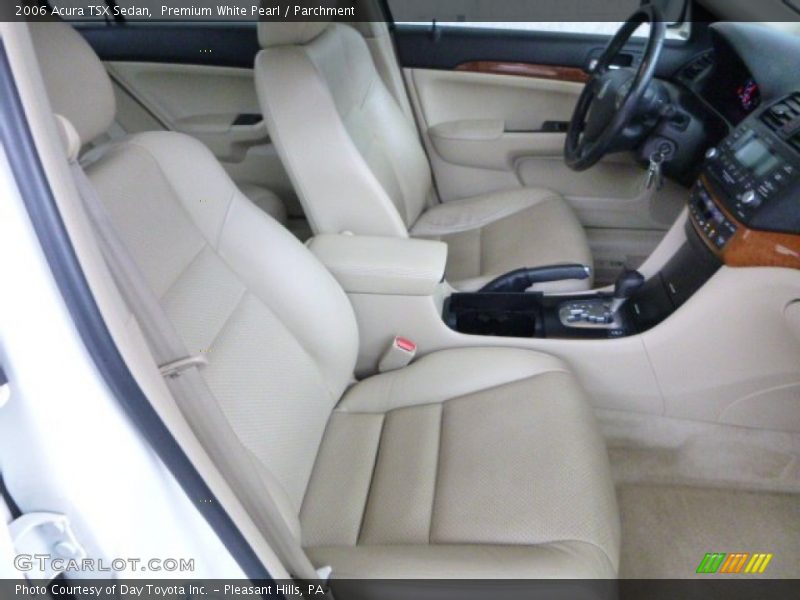 Premium White Pearl / Parchment 2006 Acura TSX Sedan