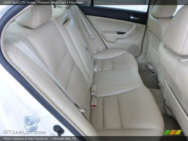 Premium White Pearl / Parchment 2006 Acura TSX Sedan