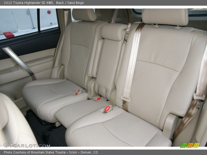 Black / Sand Beige 2013 Toyota Highlander SE 4WD