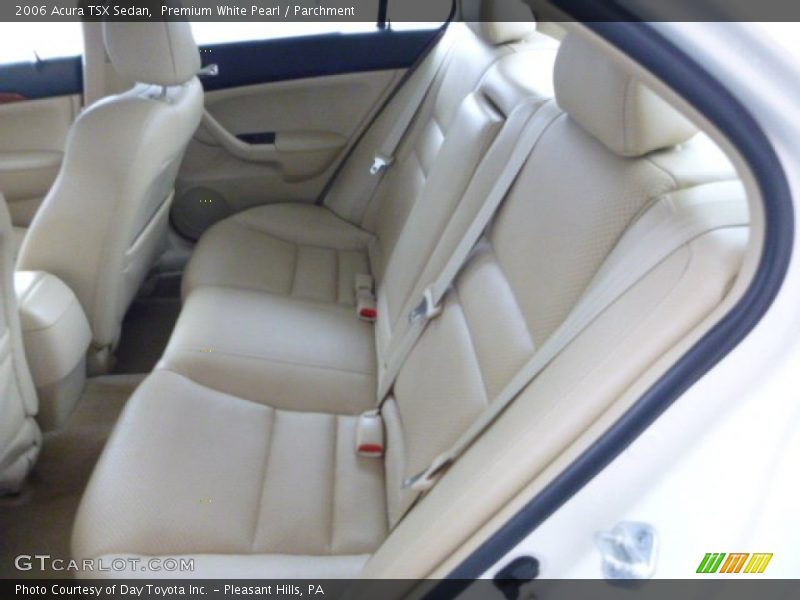 Premium White Pearl / Parchment 2006 Acura TSX Sedan