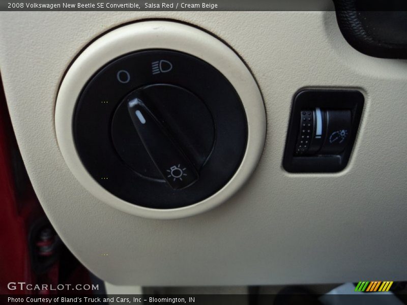 Salsa Red / Cream Beige 2008 Volkswagen New Beetle SE Convertible