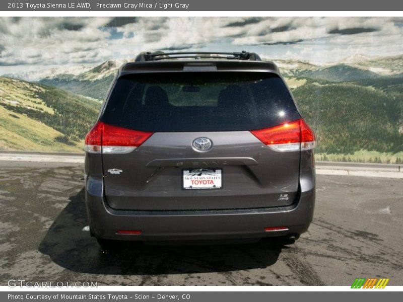 Predawn Gray Mica / Light Gray 2013 Toyota Sienna LE AWD