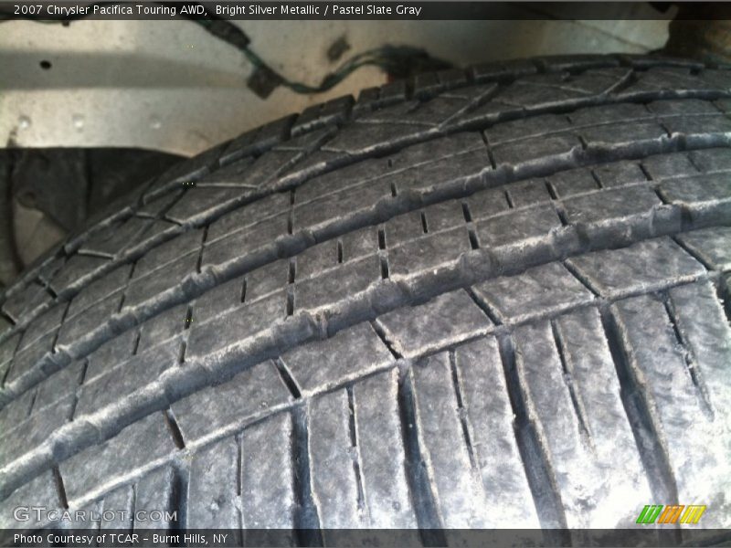 Bright Silver Metallic / Pastel Slate Gray 2007 Chrysler Pacifica Touring AWD