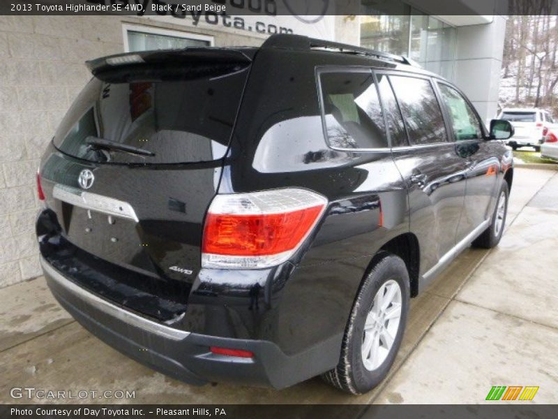 Black / Sand Beige 2013 Toyota Highlander SE 4WD
