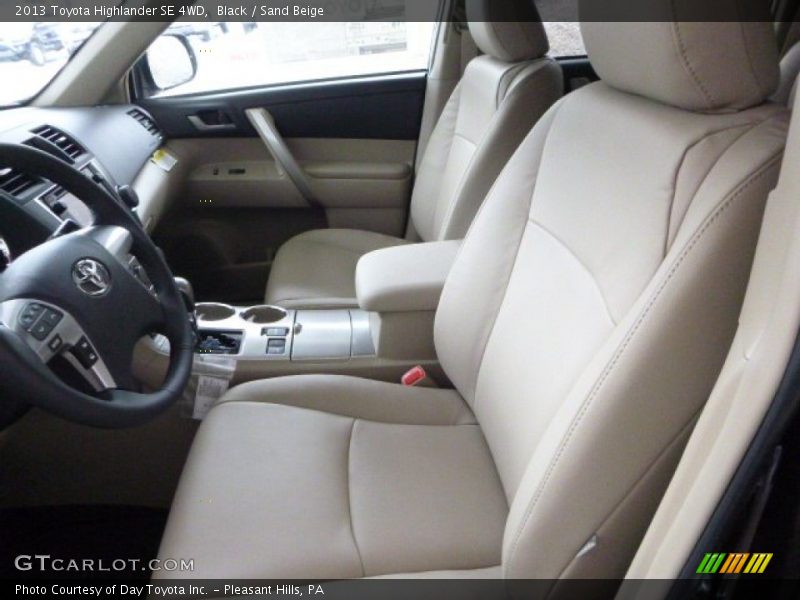 Black / Sand Beige 2013 Toyota Highlander SE 4WD