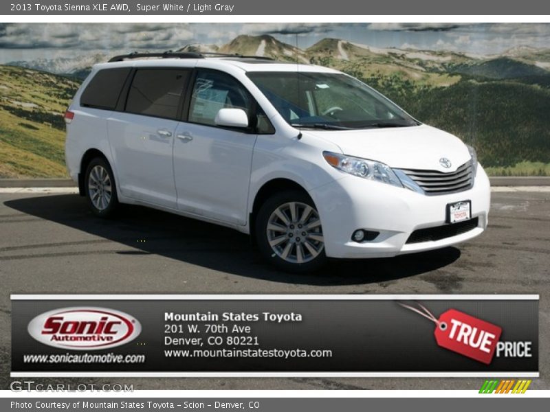 Super White / Light Gray 2013 Toyota Sienna XLE AWD