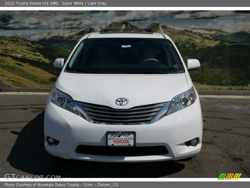 Super White / Light Gray 2013 Toyota Sienna XLE AWD