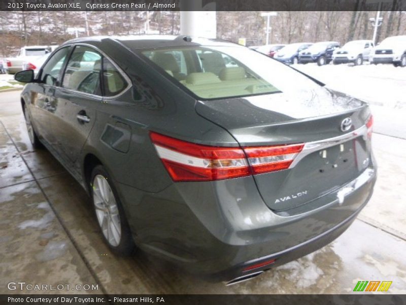 Cypress Green Pearl / Almond 2013 Toyota Avalon XLE