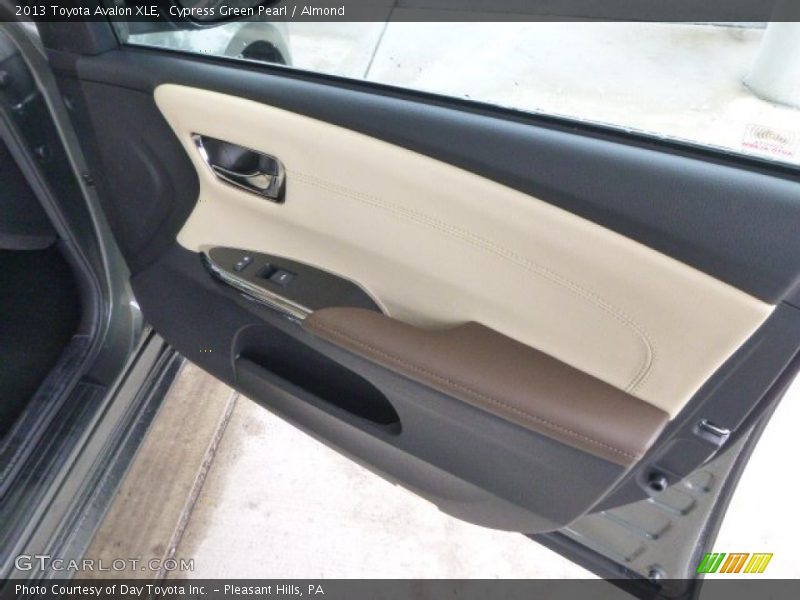 Cypress Green Pearl / Almond 2013 Toyota Avalon XLE