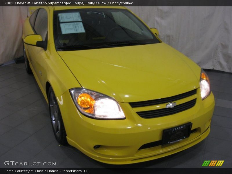 Rally Yellow / Ebony/Yellow 2005 Chevrolet Cobalt SS Supercharged Coupe