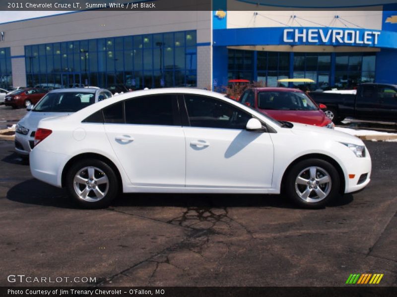 Summit White / Jet Black 2011 Chevrolet Cruze LT