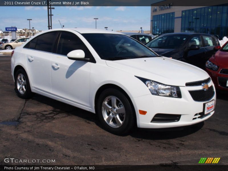 Summit White / Jet Black 2011 Chevrolet Cruze LT