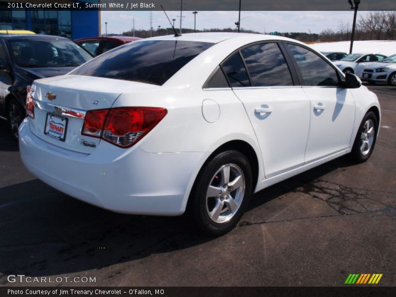 Summit White / Jet Black 2011 Chevrolet Cruze LT