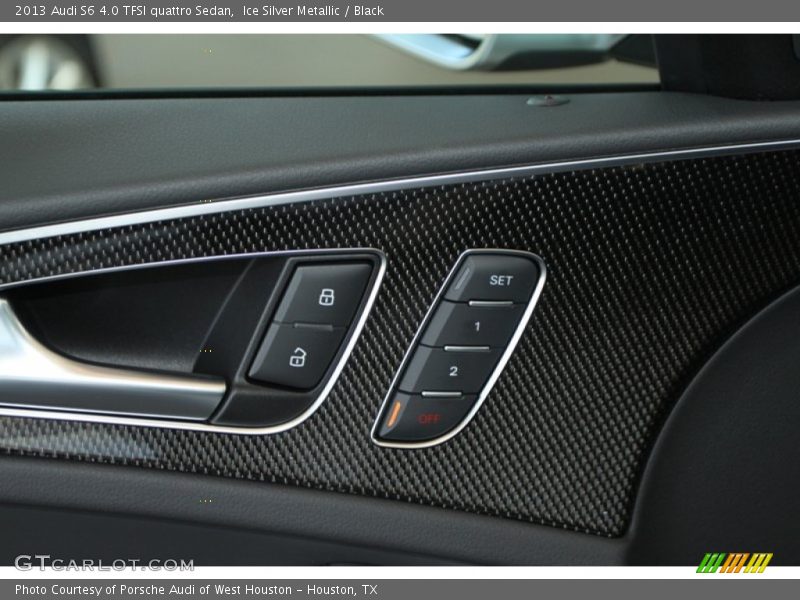 Controls of 2013 S6 4.0 TFSI quattro Sedan
