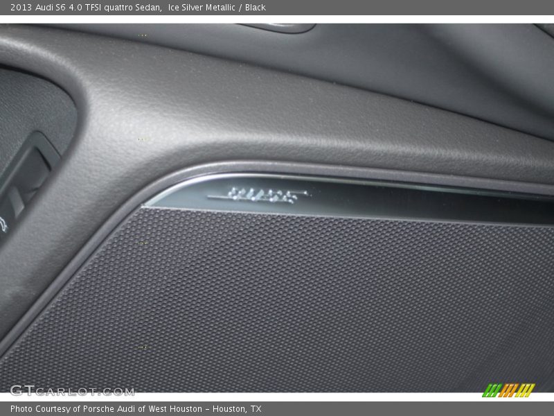 Audio System of 2013 S6 4.0 TFSI quattro Sedan