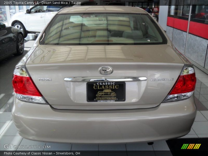 Desert Sand Mica / Taupe 2005 Toyota Camry LE