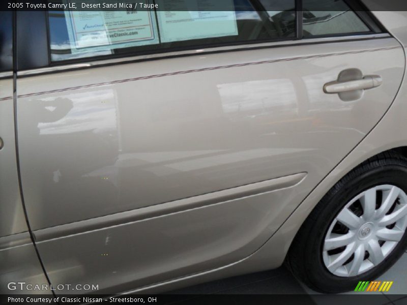 Desert Sand Mica / Taupe 2005 Toyota Camry LE