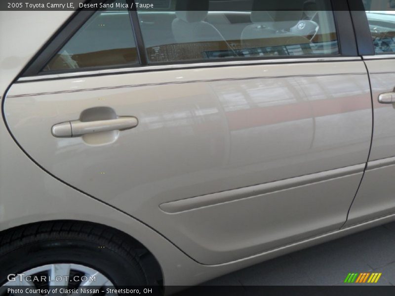 Desert Sand Mica / Taupe 2005 Toyota Camry LE