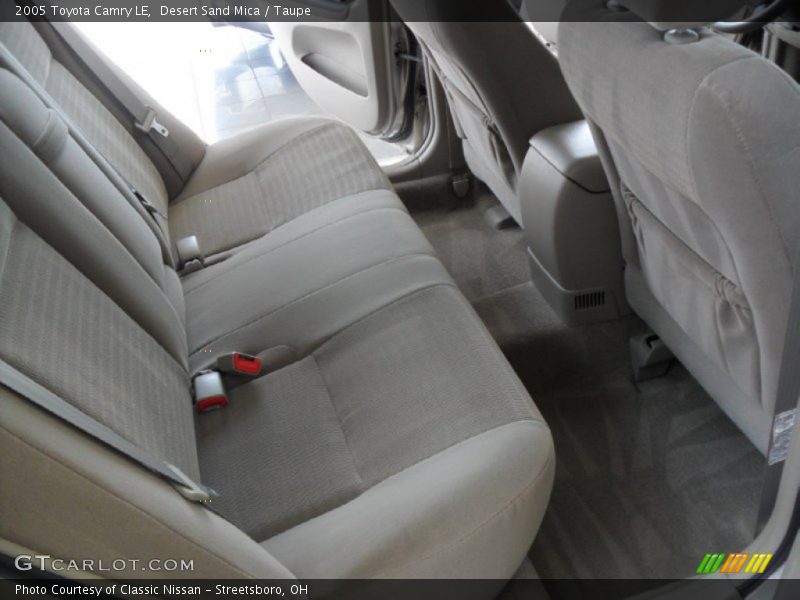 Desert Sand Mica / Taupe 2005 Toyota Camry LE