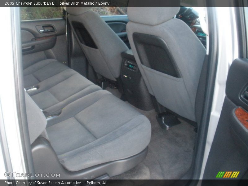 Silver Birch Metallic / Ebony 2009 Chevrolet Suburban LT
