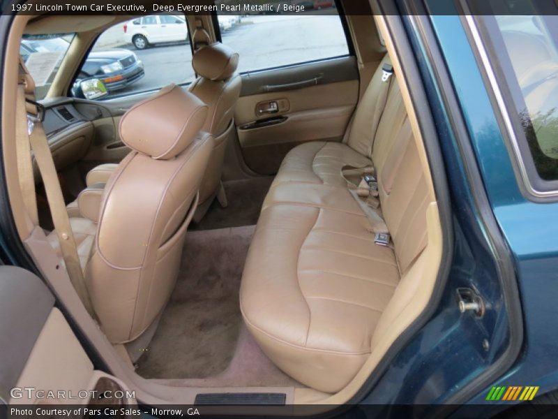 Deep Evergreen Pearl Metallic / Beige 1997 Lincoln Town Car Executive