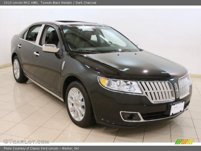 Tuxedo Black Metallic / Dark Charcoal 2010 Lincoln MKZ AWD