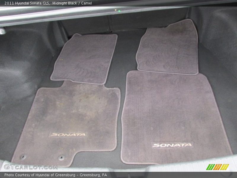 Midnight Black / Camel 2011 Hyundai Sonata GLS