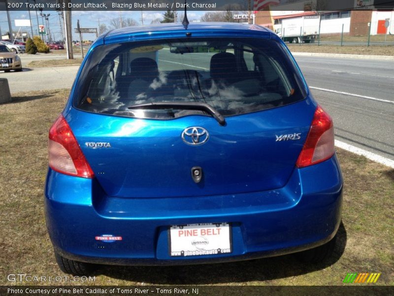 Blazing Blue Metallic / Dark Charcoal 2007 Toyota Yaris 3 Door Liftback