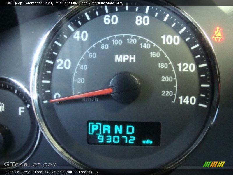 Midnight Blue Pearl / Medium Slate Gray 2006 Jeep Commander 4x4