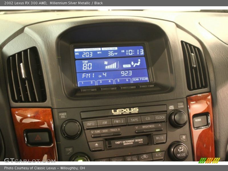 Millennium Silver Metallic / Black 2002 Lexus RX 300 AWD