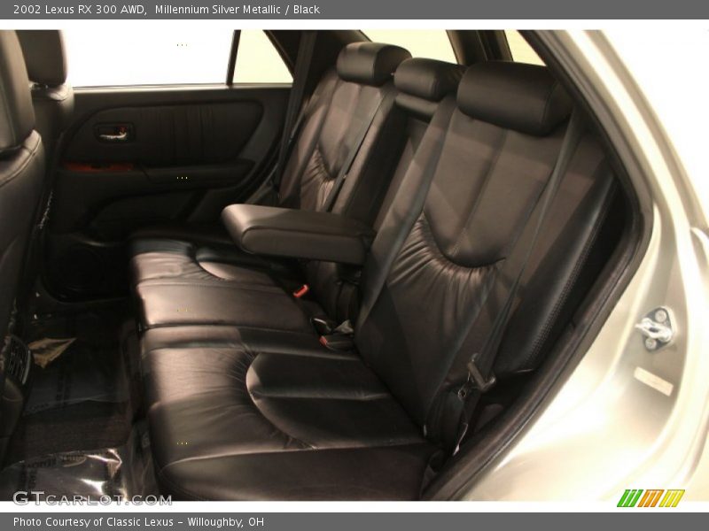 Millennium Silver Metallic / Black 2002 Lexus RX 300 AWD