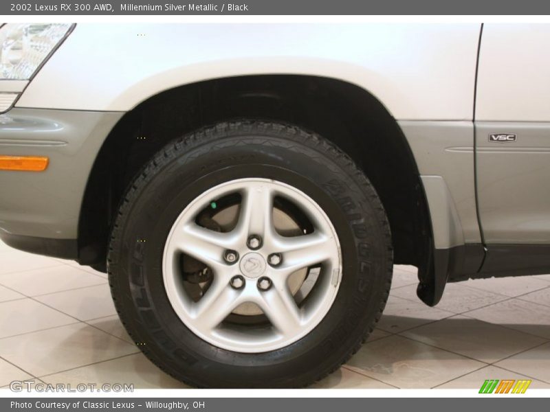 Millennium Silver Metallic / Black 2002 Lexus RX 300 AWD